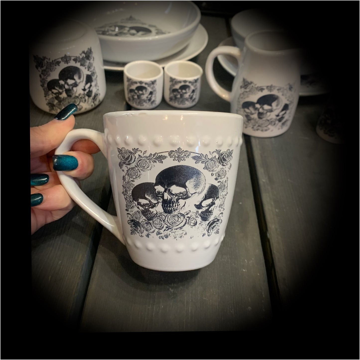 Deluxe Skull & Rose Sugar Bowl - White