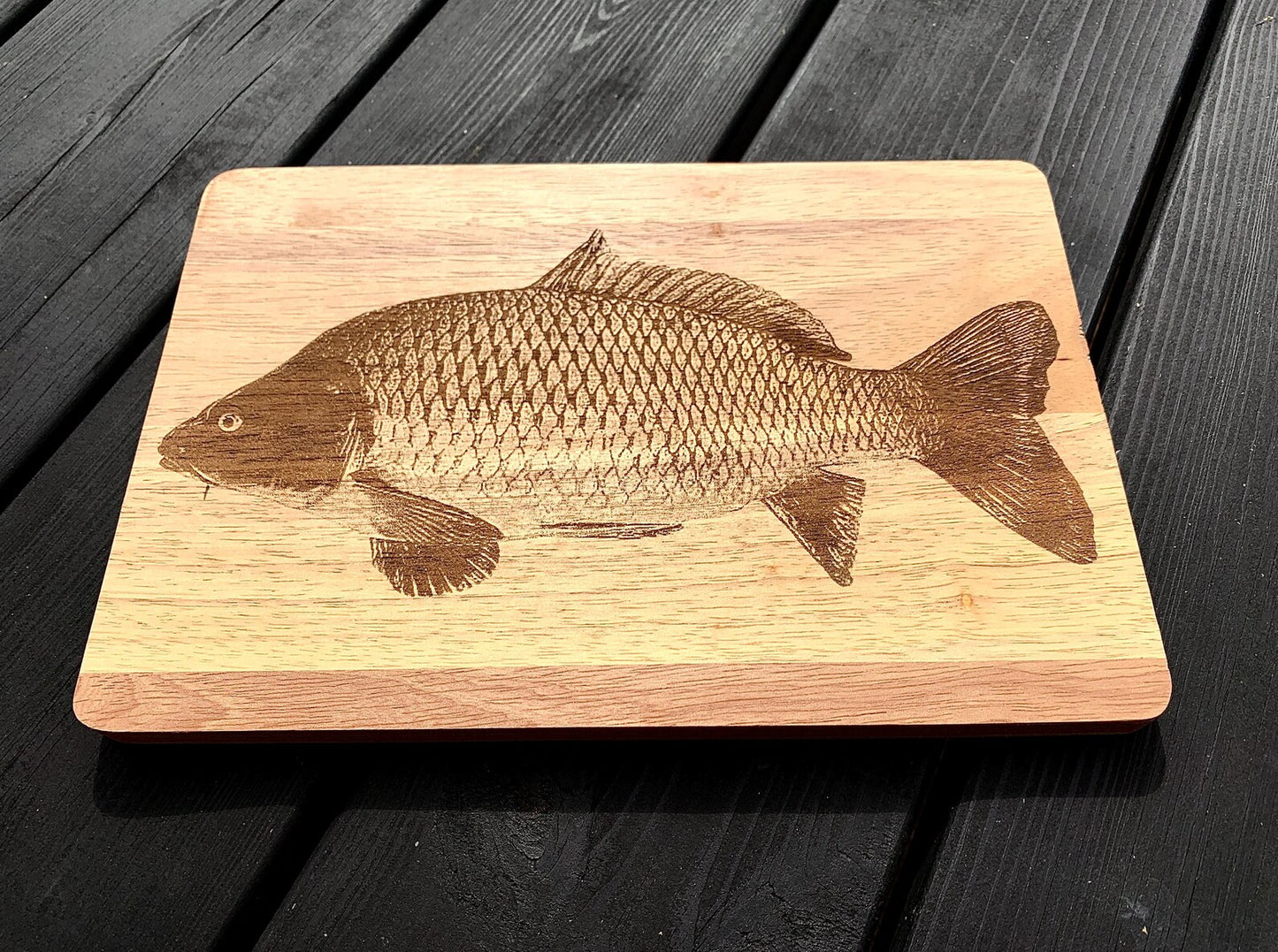 Fishing engraved wooden chopping board - All fish