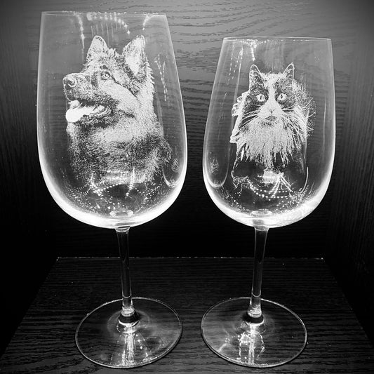 Premium Photo Engraved Wine Glass