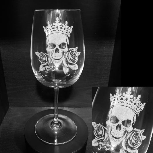 Sqin Queen Skull