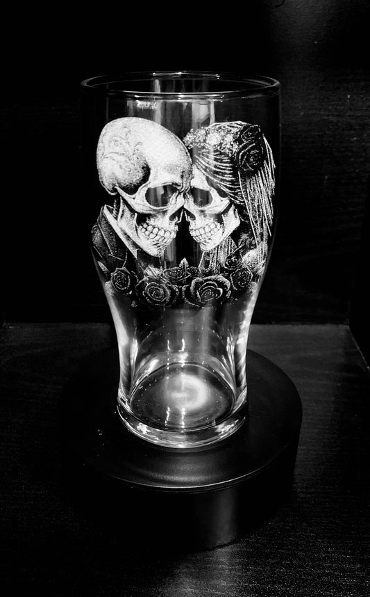 Mr & Mrs Skull 3