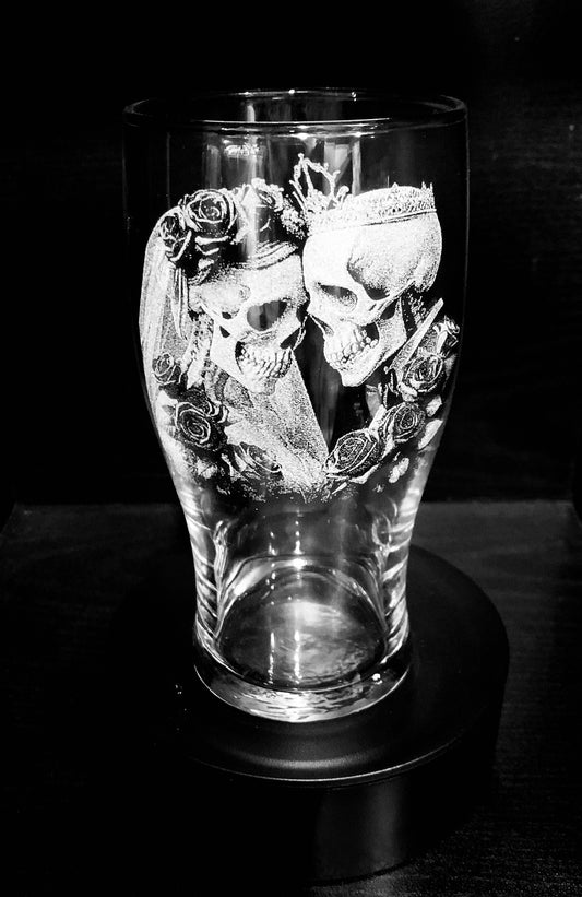 Mr & Mrs Skull 2