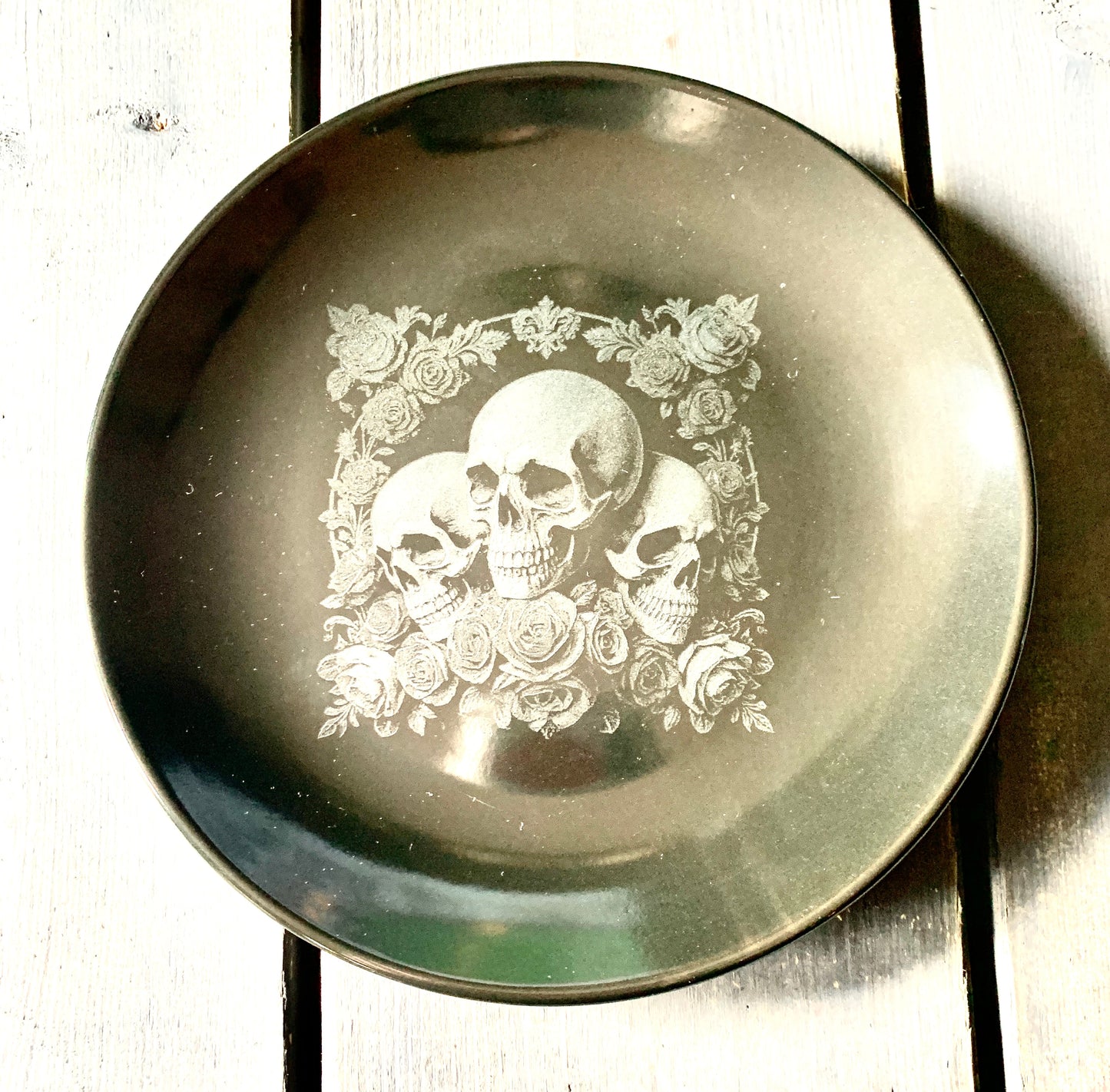 Deluxe Skull & Rose Dinnerware - Black Ceramic
