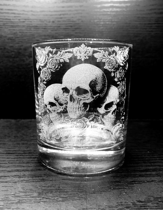 Deluxe Whiskey SKULL & ROSE ENGRAVED glassware personalised etched glass gift beer, pint, tankard gin, dark goth rock, tattoo, ink wine