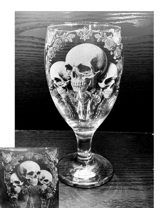 Deluxe SKULL & ROSE ENGRAVED glassware personalised etched glass gift beer, pint, whiskey tankard gin, fathers, dark goth rock, tattoo, ink