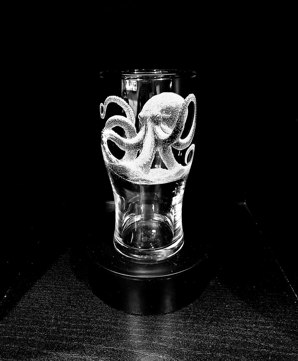 KRAKEN ENGRAVED SHOT glass set