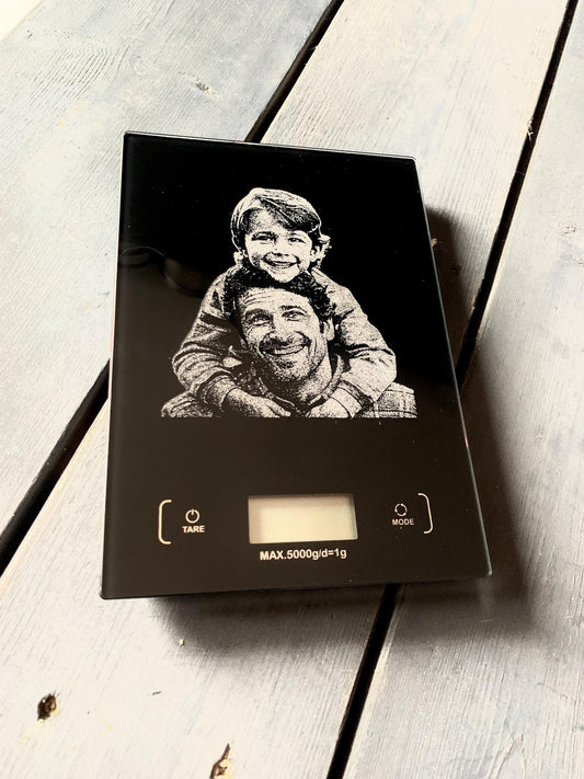 Photo engraved digital scales - black